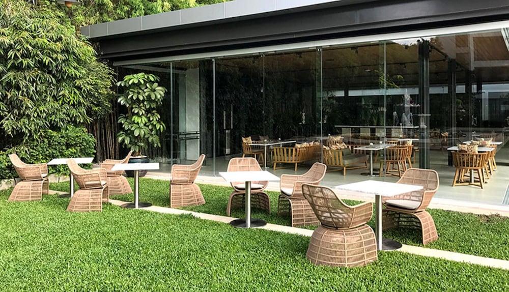 Bangna Pride Hotel & Residence Bangkok Exterior foto